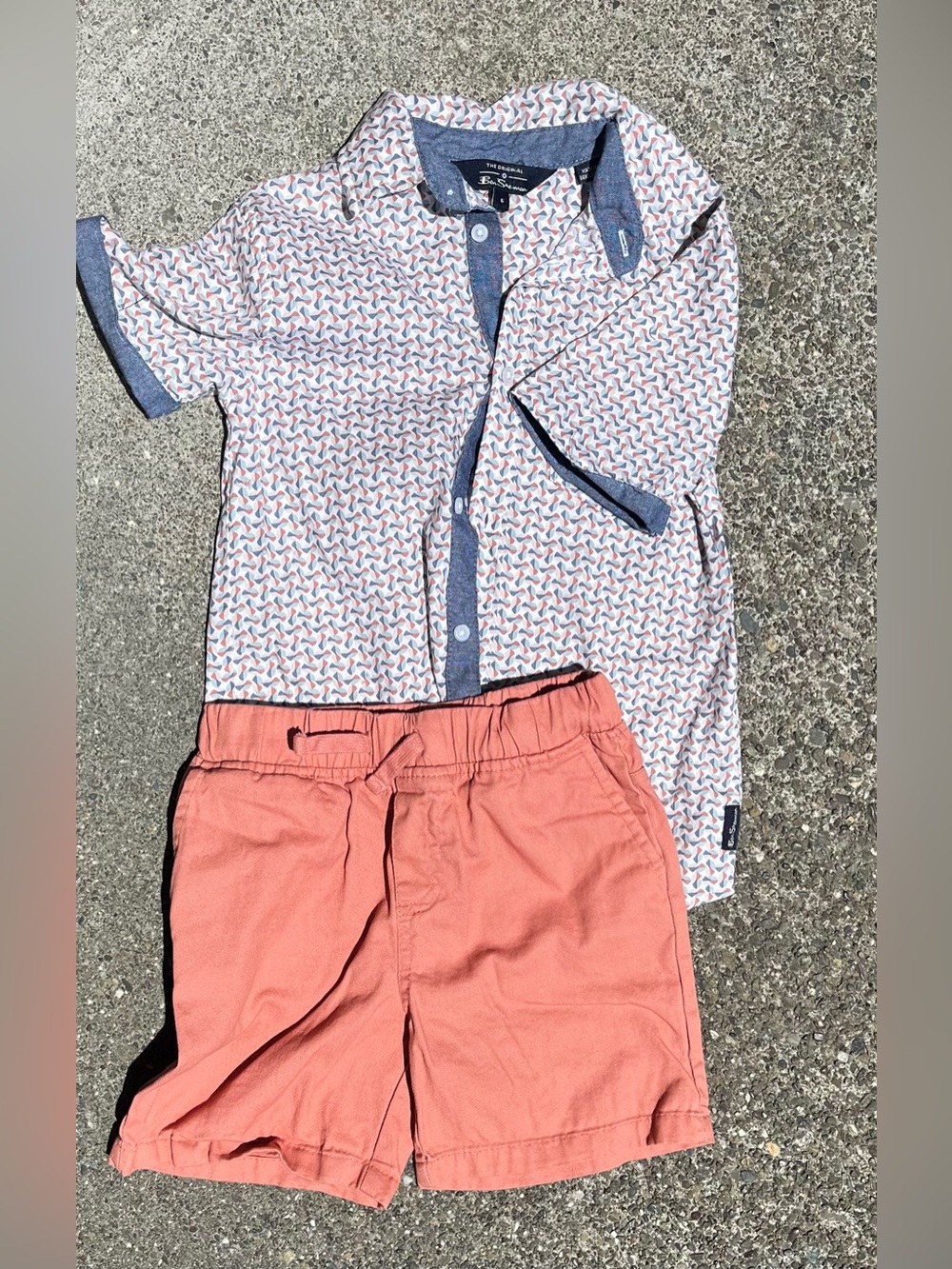 Button-Up Shirt & Coral Shorts Outfit
